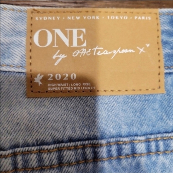 One by One Teaspoon Acid Distressed Denim Skirt, Size 30 - Picture 4 of 8